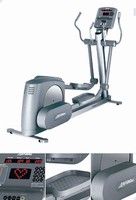 Life Fitness - Classic Series Commercial Cross-Trainer